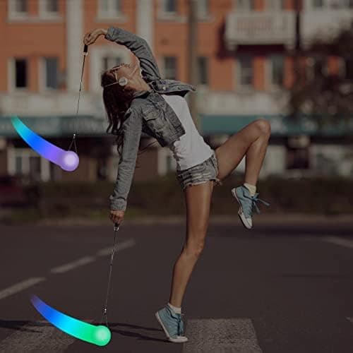 LED Poi Bälle: 2 Stück LED Glow POI Kugeln für Anfänger und Profis mit Regenbogen Farben und Strobe-Effekt